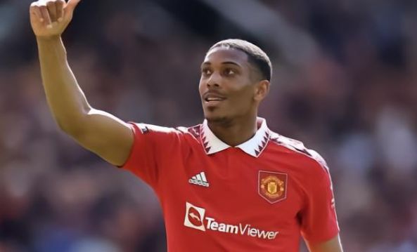 一脚也久违 一脚也久违