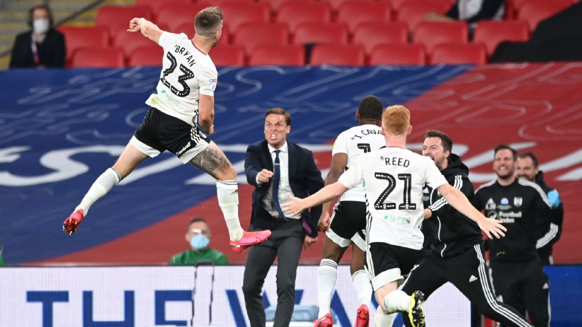 提供足够支 提供足够支